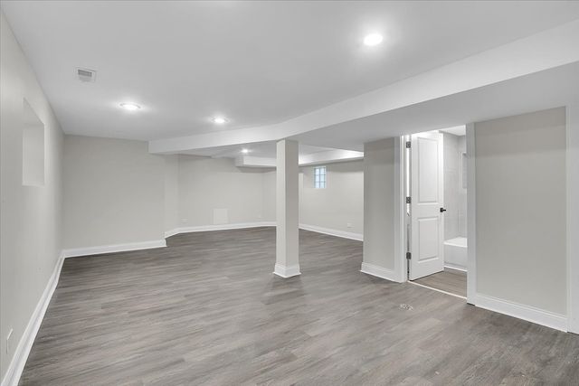 7320 S Oakley Avenue, Chicago, IL 60636