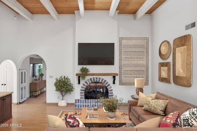 9533 E ROMPING Road, Carefree, AZ 85377