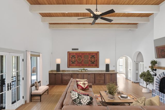 9533 E ROMPING Road, Carefree, AZ 85377