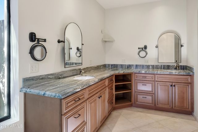 9533 E ROMPING Road, Carefree, AZ 85377