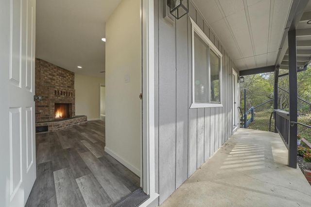 13171 Ridge Ct, Sutter Creek, CA 95685