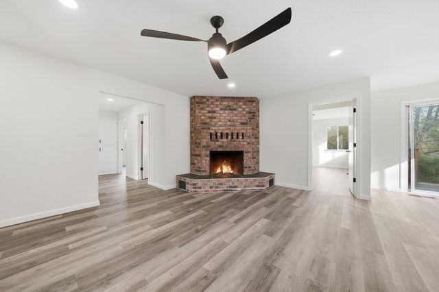 13171 Ridge Ct, Sutter Creek, CA 95685