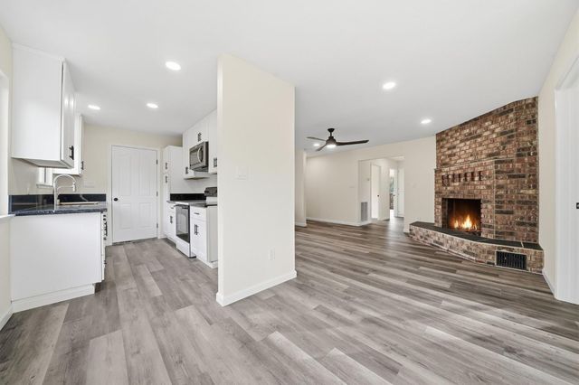 13171 Ridge Ct, Sutter Creek, CA 95685