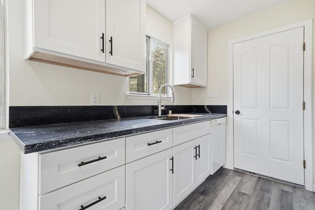 13171 Ridge Ct, Sutter Creek, CA 95685