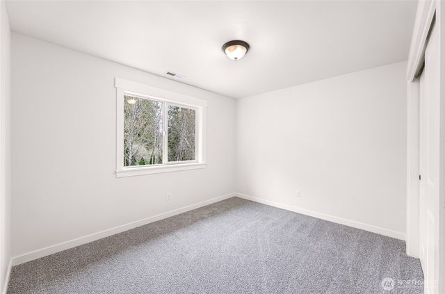 23066 Sagers Lane, Mount Vernon, WA 98274