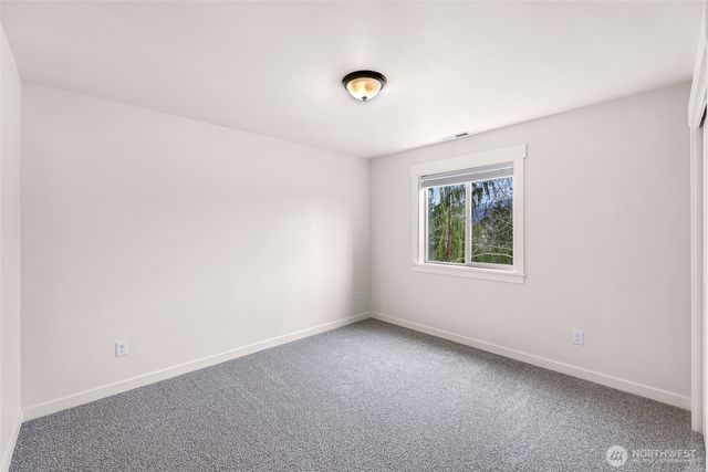 23066 Sagers Lane, Mount Vernon, WA 98274