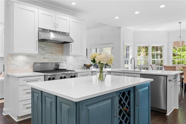 3972 Wieuca Road NE, Atlanta, GA 30342