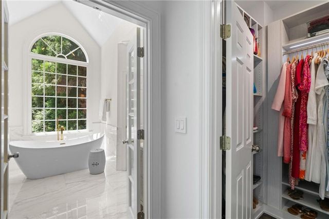 3972 Wieuca Road NE, Atlanta, GA 30342