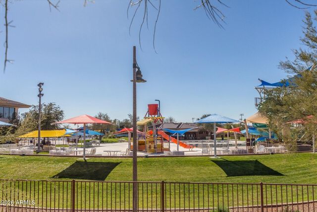 42424 N GAVILAN PEAK Parkway 52206, Anthem, AZ 85086