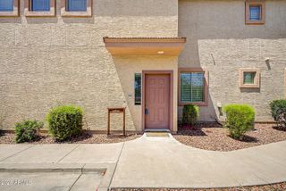 42424 N GAVILAN PEAK Parkway 52206, Anthem, AZ 85086