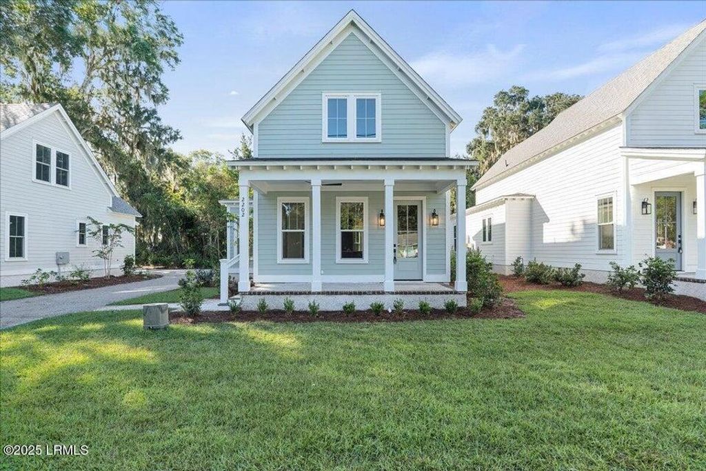2202 National Street, Beaufort, SC 29902