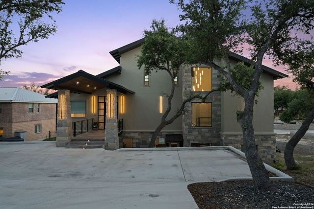 757 County Road 262, Mico, TX 78056