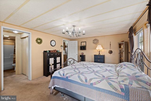 10 QUEEN ANNE WAY, Souderton, PA 18964