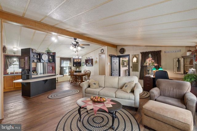 10 QUEEN ANNE WAY, Souderton, PA 18964