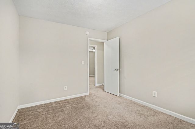 2221 Davis Oaks Court, Stone Mountain, GA 30087