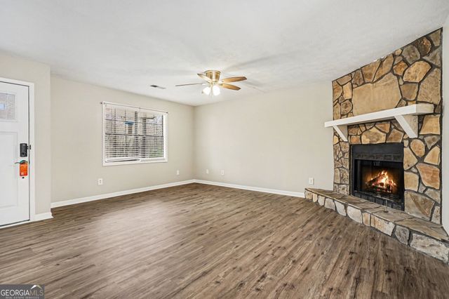 2221 Davis Oaks Court, Stone Mountain, GA 30087