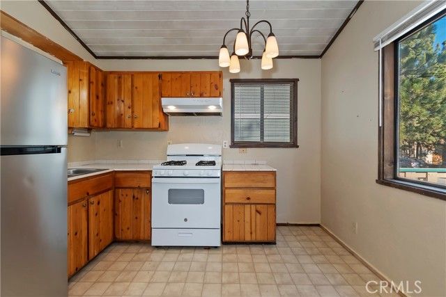 949 Pine Lane, Other - See Remarks, CA 92314