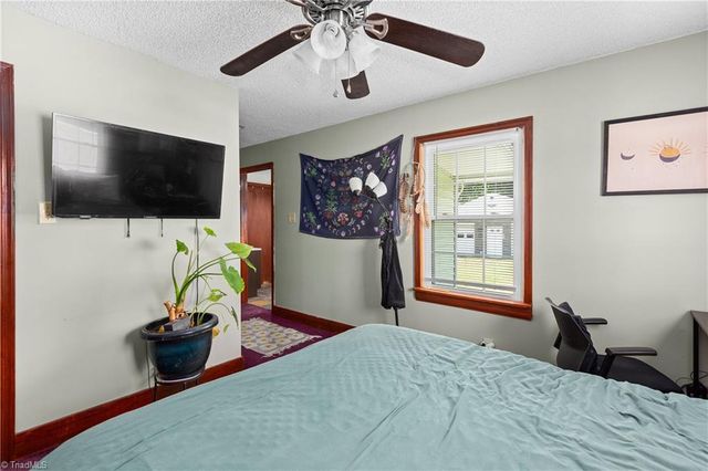 5210 Doris Street, Winston-salem, NC 27105