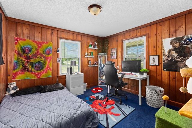 5210 Doris Street, Winston-salem, NC 27105