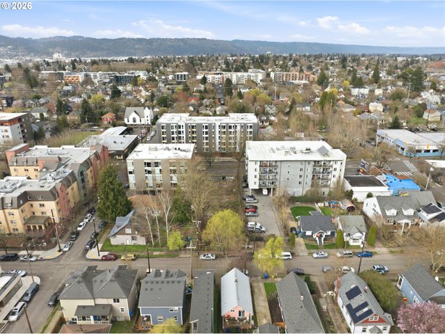 4121 Ne GRAND Ave, Portland, OR 97211