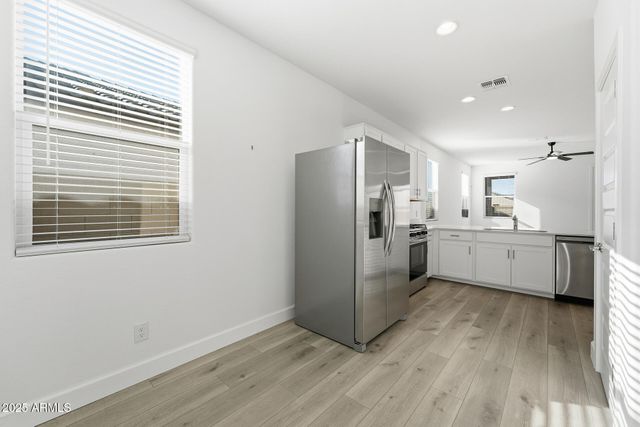 38030 N FRONT RUNNER Lane, San Tan Valley, AZ 85140