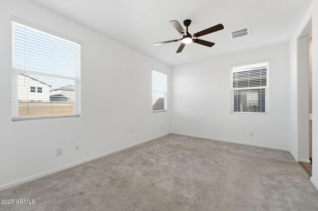 38030 N FRONT RUNNER Lane, San Tan Valley, AZ 85140