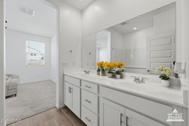 38030 N FRONT RUNNER Lane, San Tan Valley, AZ 85140