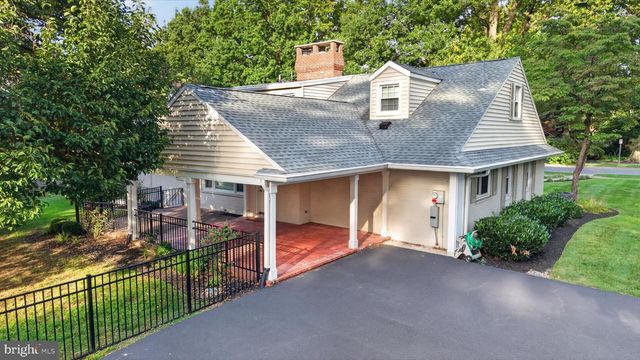 2932 GREEN ST, Harrisburg, PA 17110