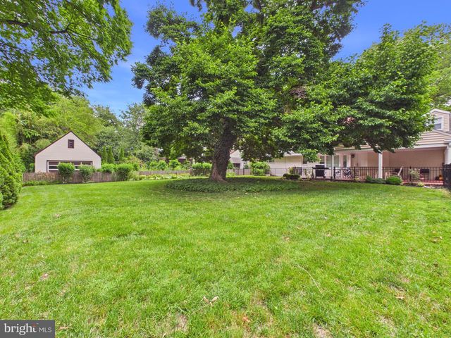2932 GREEN ST, Harrisburg, PA 17110