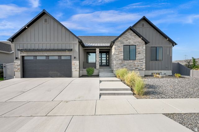 2311 E COBBLE CREEK LN, Eagle Mountain, UT 84005
