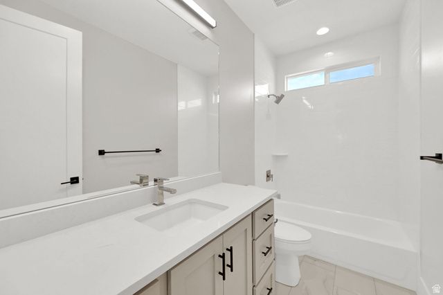 2311 E COBBLE CREEK LN, Eagle Mountain, UT 84005