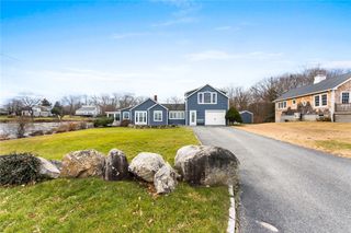 163 Beachwood Drive, Warwick, RI 02818