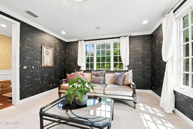 210 Lake Sherwood Drive, Westlake Village, CA 91361