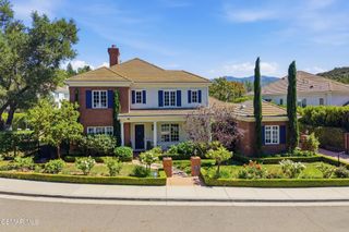 210 Lake Sherwood Drive, Westlake Village, CA 91361