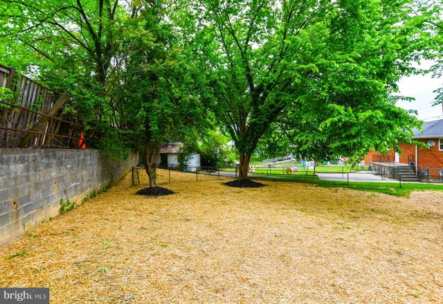 2603 SHADYSIDE AVE, Suitland, MD 20746
