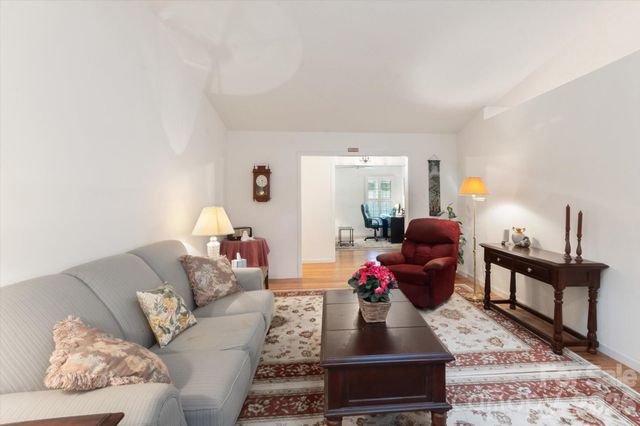 108 Bridgette&nbsp;Loop Road, Hendersonville, NC 28791