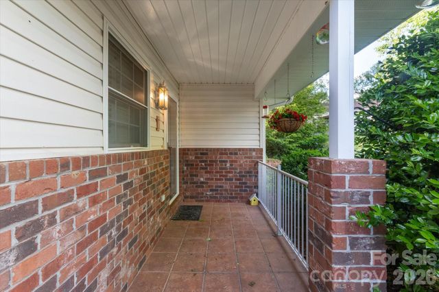 108 Bridgette&nbsp;Loop Road, Hendersonville, NC 28791