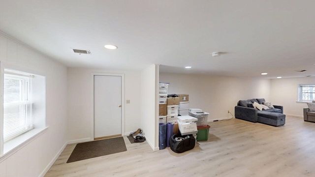 7 Bittersweet Lane, Dennis, MA 02660
