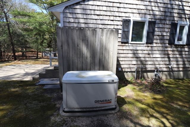 7 Bittersweet Lane, Dennis, MA 02660