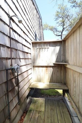 7 Bittersweet Lane, Dennis, MA 02660