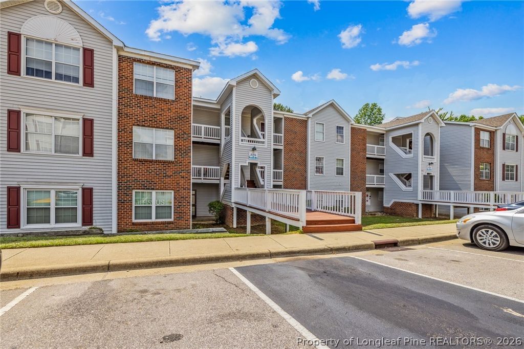 225 Waterdown Drive 8, Fayetteville, NC 28314 — photo 3