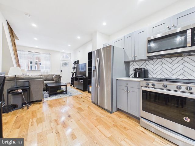 745 S DARIEN ST, Philadelphia, PA 19147