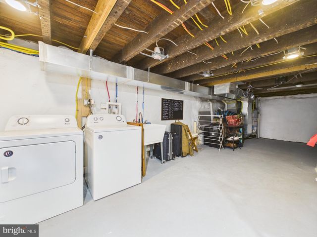 745 S DARIEN ST, Philadelphia, PA 19147