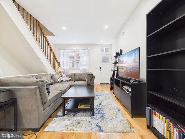 745 S DARIEN ST, Philadelphia, PA 19147