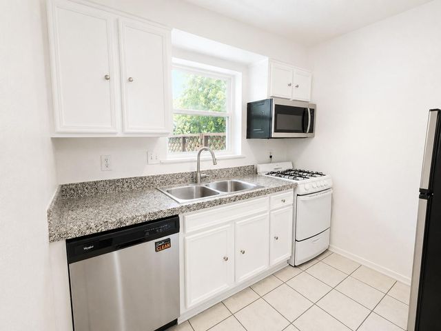 2021 Bluebonnet LN 106, Austin, TX 78704