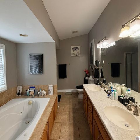 206 Christopher Drive, Cadiz, KY 42211