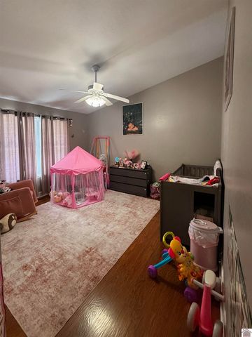 206 Christopher Drive, Cadiz, KY 42211