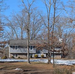 206 Christopher Drive, Cadiz, KY 42211