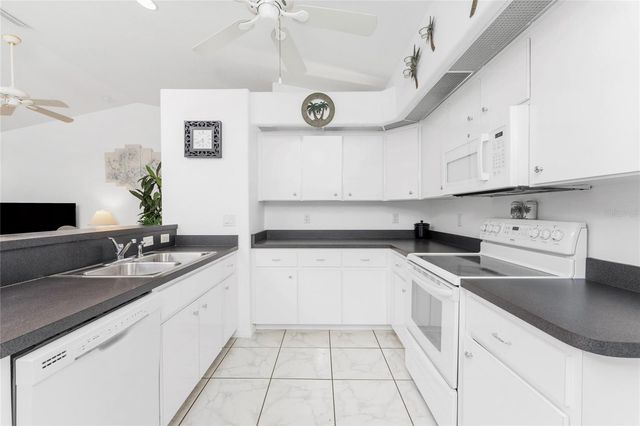 209 MARK TWAIN LANE, Rotonda West, FL 33947