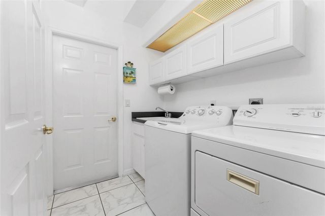 209 MARK TWAIN LANE, Rotonda West, FL 33947